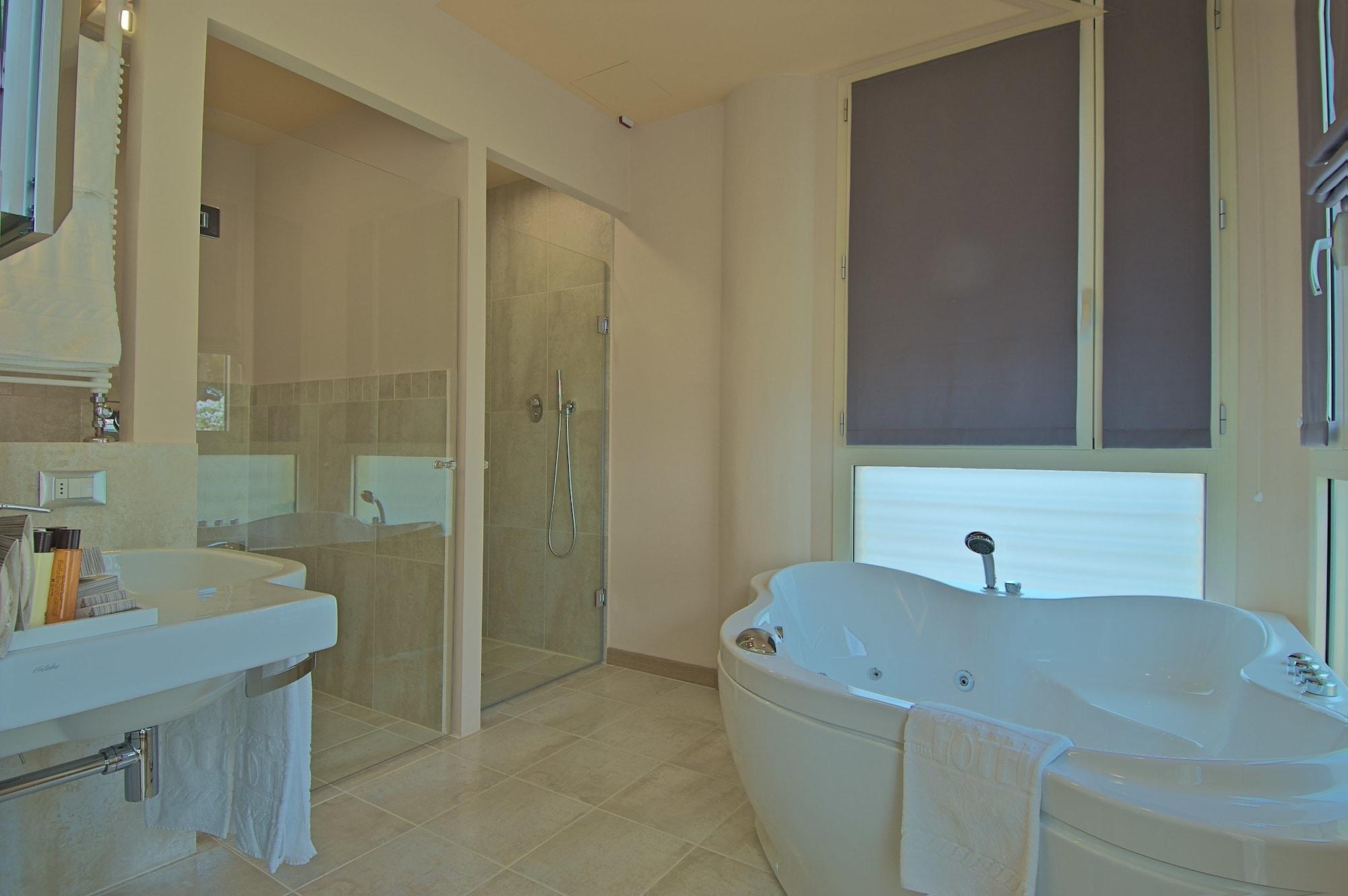 Zen Hotel Versilia Marina di Pietrasanta Exterior photo