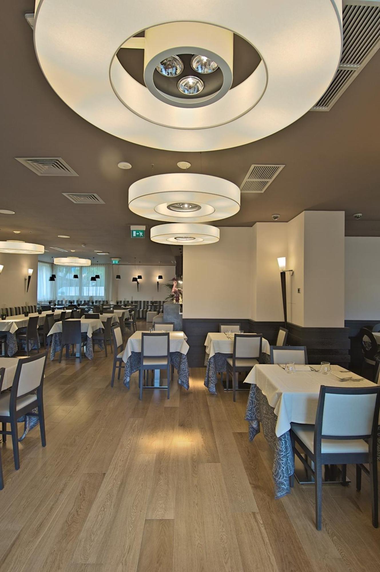 Zen Hotel Versilia Marina di Pietrasanta Exterior photo