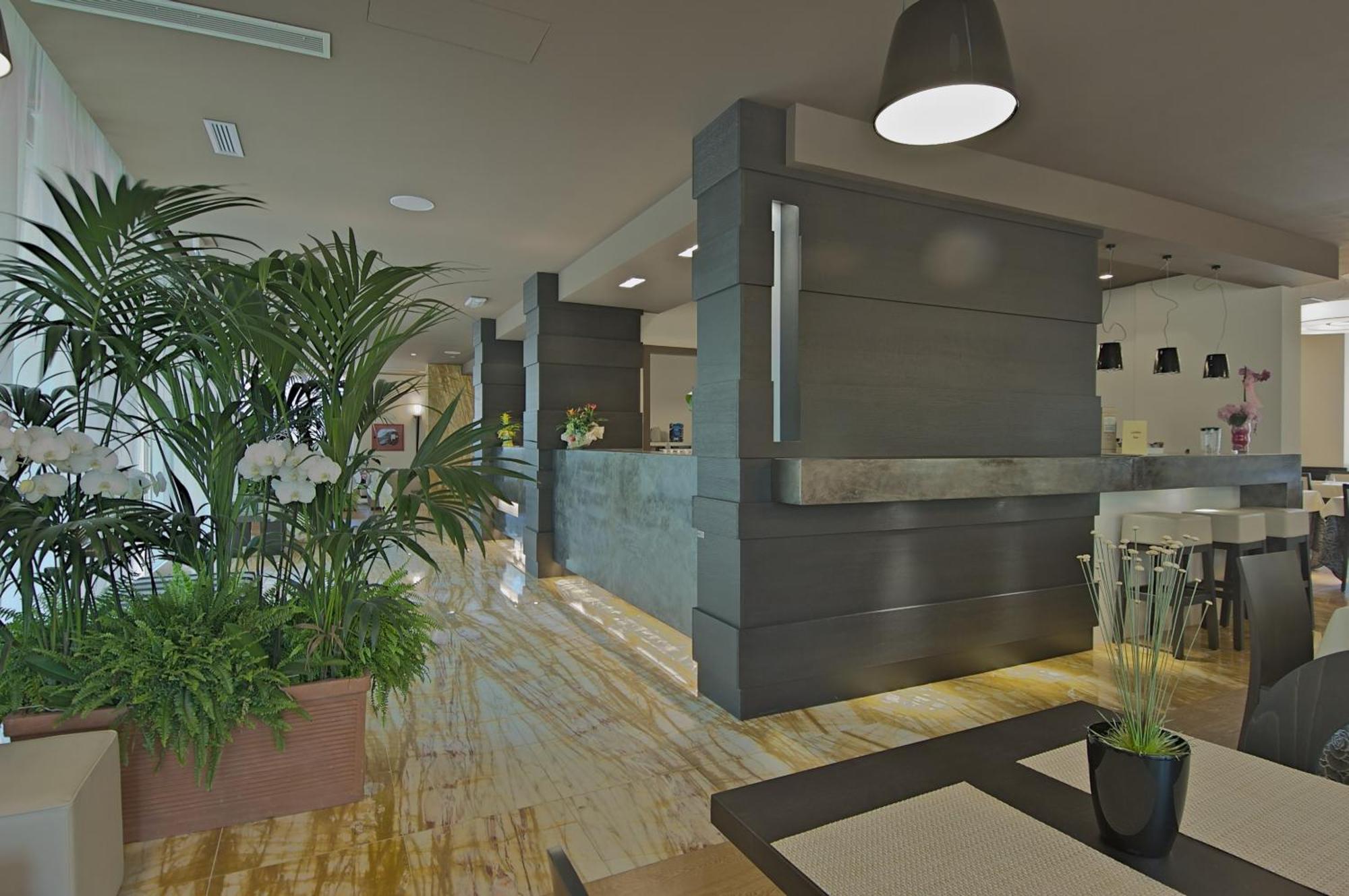 Zen Hotel Versilia Marina di Pietrasanta Exterior photo