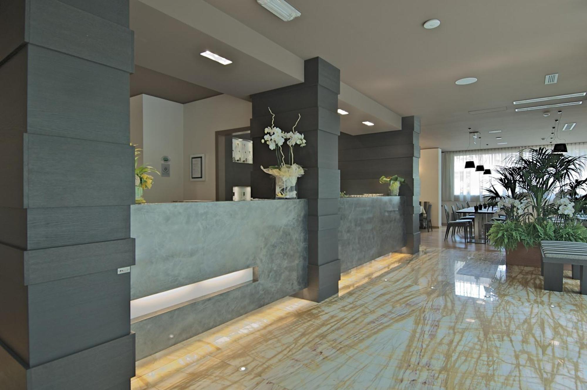 Zen Hotel Versilia Marina di Pietrasanta Exterior photo