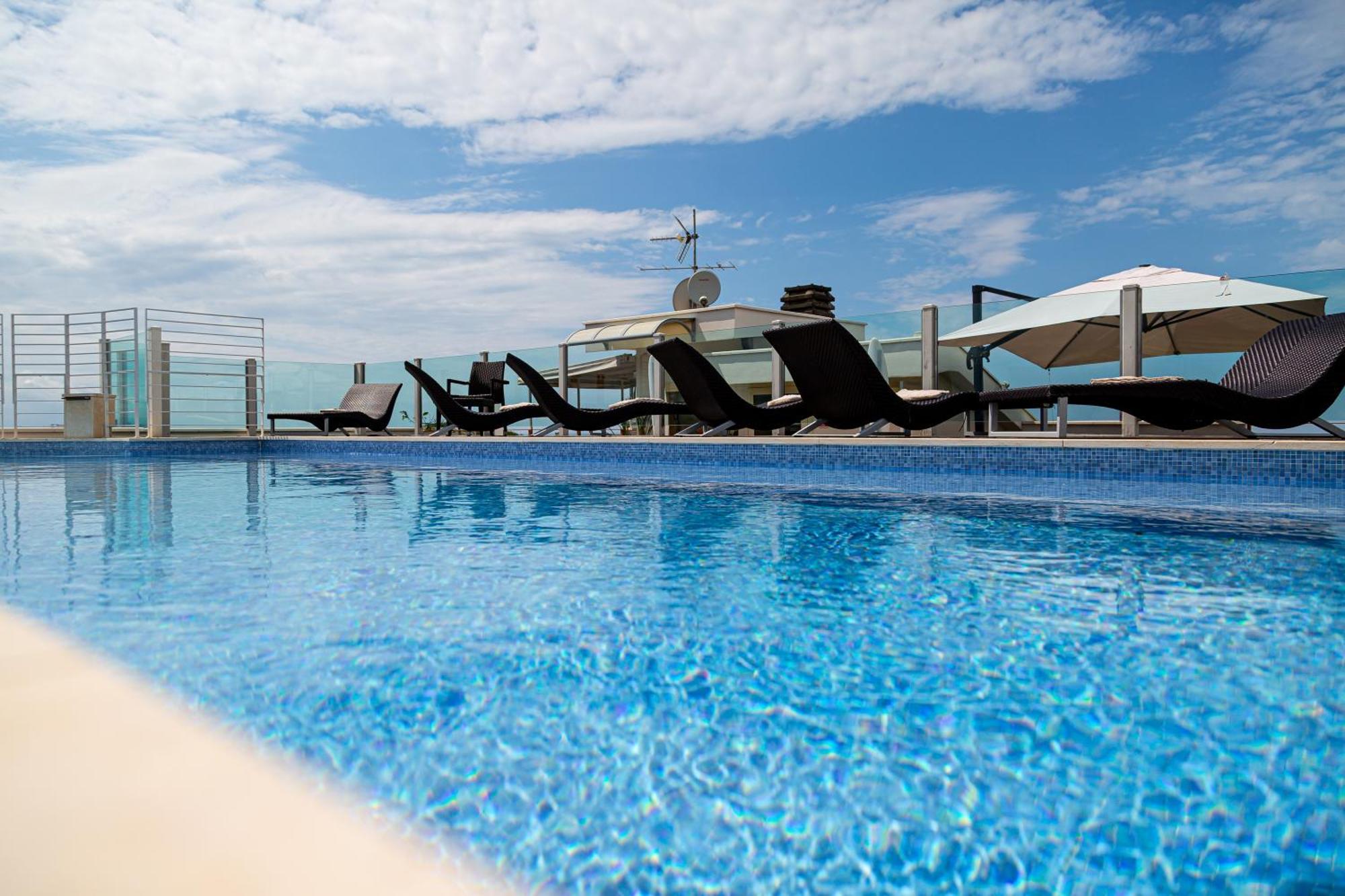Zen Hotel Versilia Marina di Pietrasanta Exterior photo